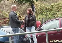 Die blonde Dame spreizte freudig ihre schicken Beine free prno vido in Strumpfhosen und das Baby begann methodisch eine feuchte Lücke mit einem kräftigen Penis zu bohren