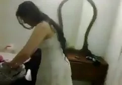 Meine Freundin und ich wurden von einer Schlampe xxx pornohirsch mit einer Muschi gefickt