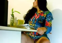 Maskierte Latina bedeckt gratis hd sex filme mit warmem Sperma