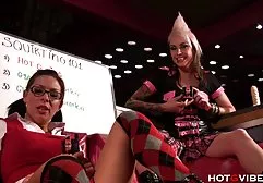 Blondine wird im pool free purno videos in analchik gefickt