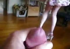 Diese Schlampen pflanzten bereitwillig enge Fotzen auf seinen Schwanz und free manga hentai porn ficken wie echte Tigerinnen. Der federnde Rumpf des Mannes macht Mädchen verrückt