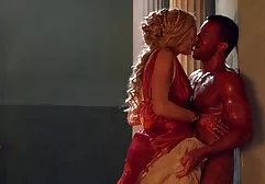 Mama drehte sich auf Fantasie und genoss unvergesslichen x video kostenlos Sex