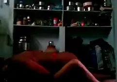 18-jähriges Baby in Arsch und xxx sexfilme von hd Vagina gefickt