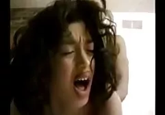 Mora Leon in all xxx kostenlose pornos videos und sex pornofilmes hd ihrer Pracht zeigt, wie sie sich professionell einem süßen Anal-Nerz hingibt