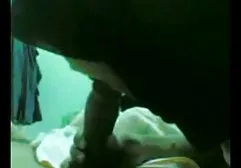 Die Finger ficken eine feuchte Höhle und die Zunge leckt einen xxx dicke frauen engen Analring. Ein toller Job, der in einem tollen Orgasmus gipfelte