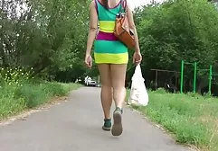 Junge xxx kostenlos ansehen Zweige, die sich in den Schritt verliebt haben