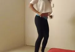Riesiger Gummischwanz in den Arsch gestopft hd sex videos gratis