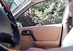 Kaufmann masturbiert an seinem Schreibtisch xxx sexfilme von hd